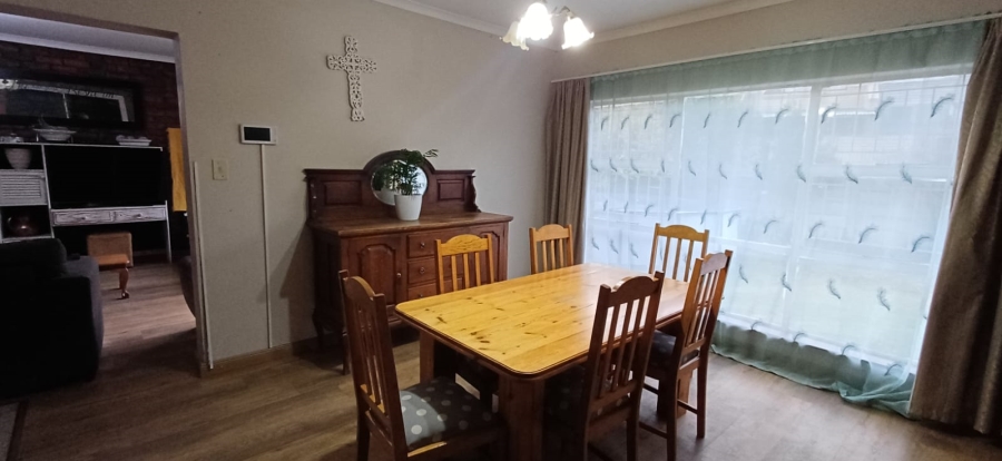 To Let 5 Bedroom Property for Rent in La Provance Free State